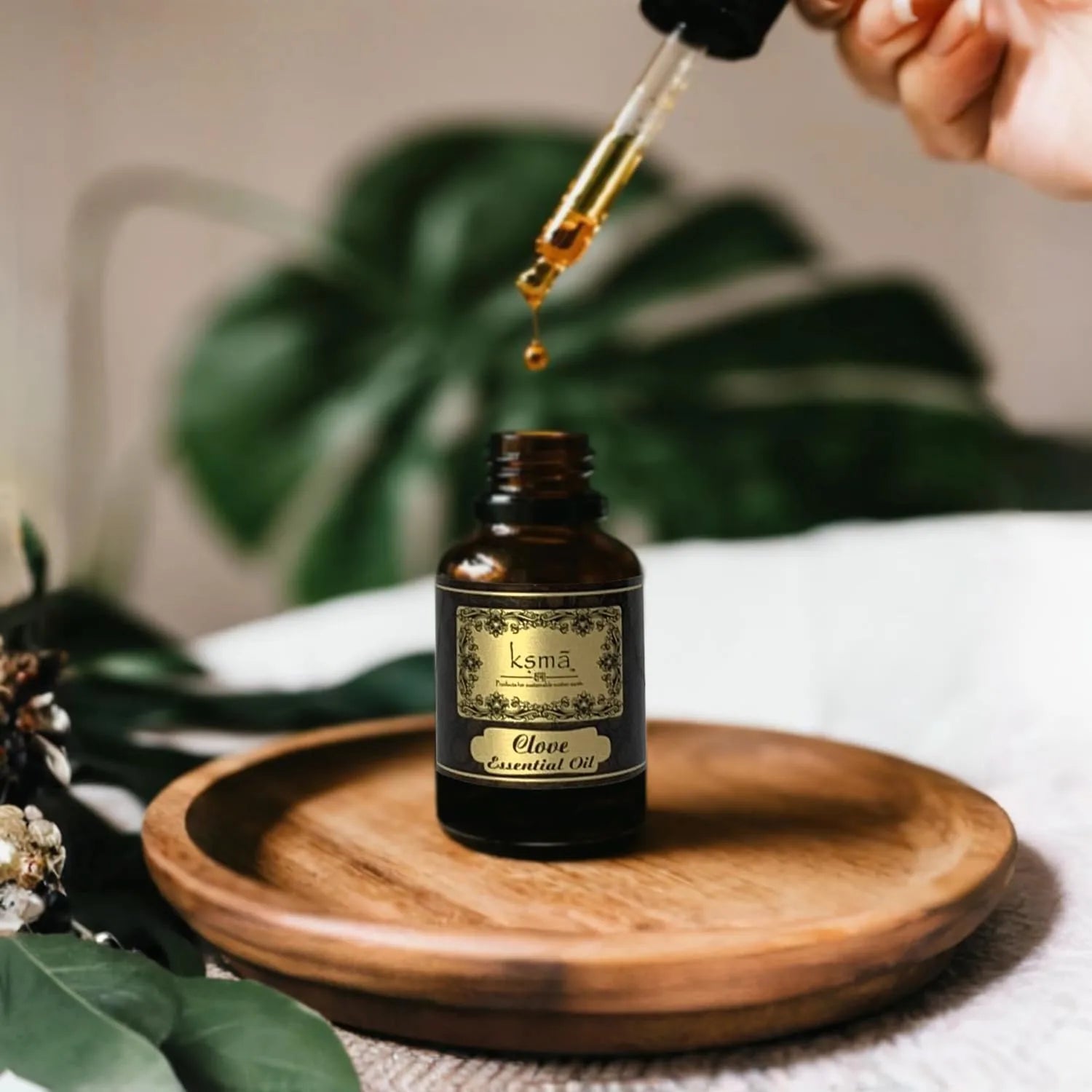 Clove essential Oil